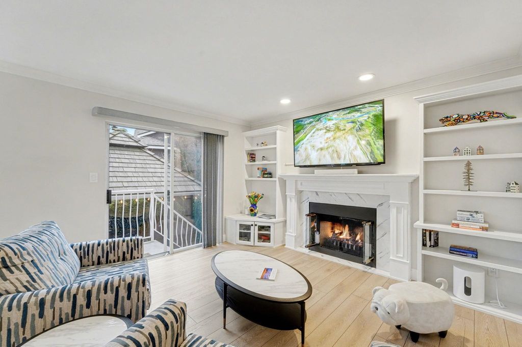 listing image 1104970468874007703