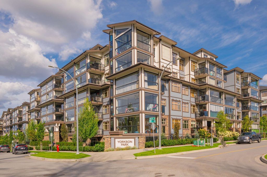 Photo of 8526 202b Street #210, Langley, BC V2Y 3L3 (MLS # R3148881)