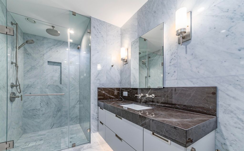 listing image 1104862289000423841