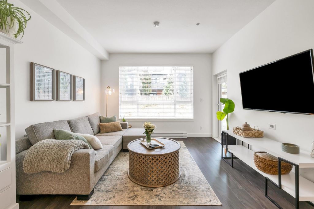 Photo of 16396 64 Avenue #305, Surrey, BC V3S 6X6 (MLS # R3080185)