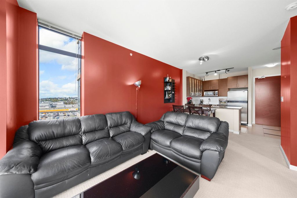 listing image 1106549565395478316