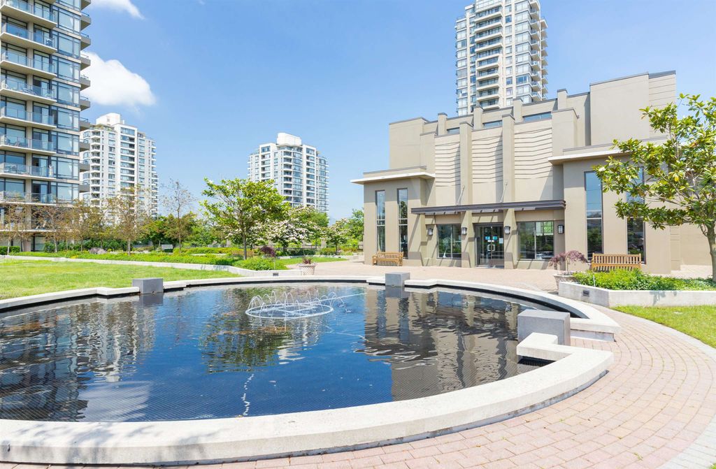 listing image 1108811106704119012
