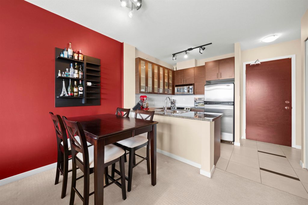 listing image 1109899910500894086