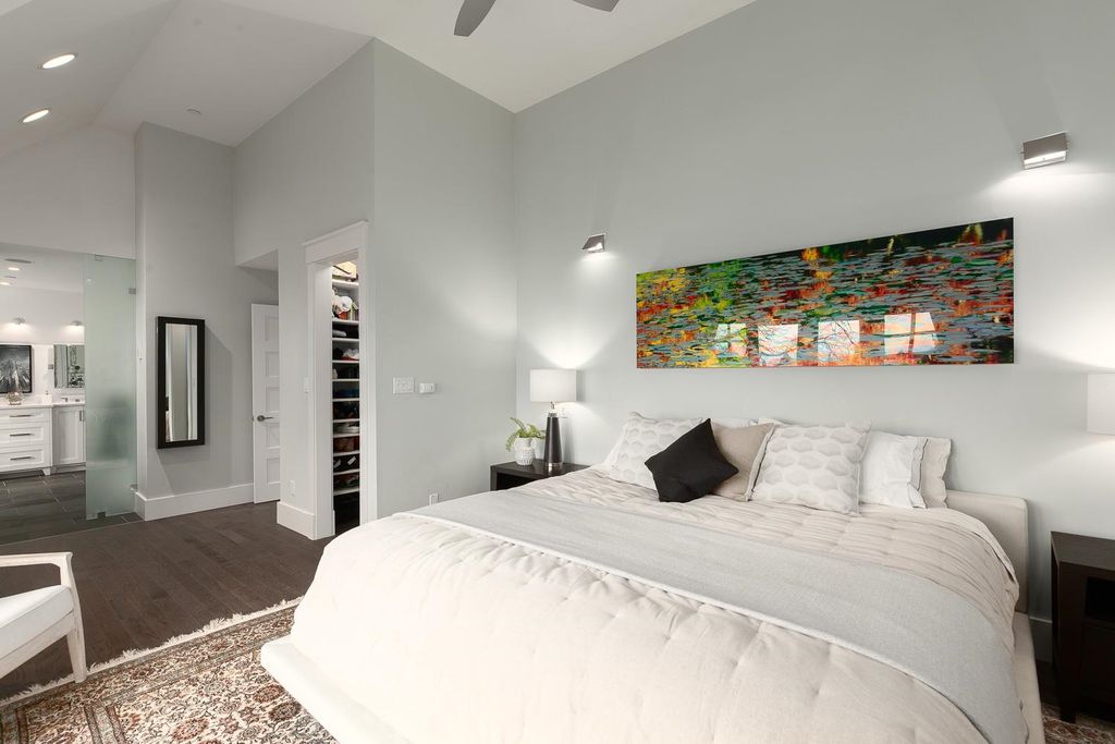 listing image 1107163253607461434