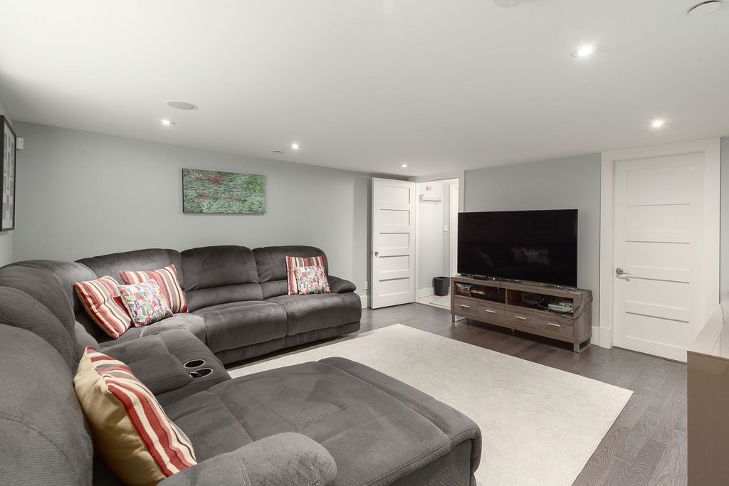 listing image 1101451081659315114