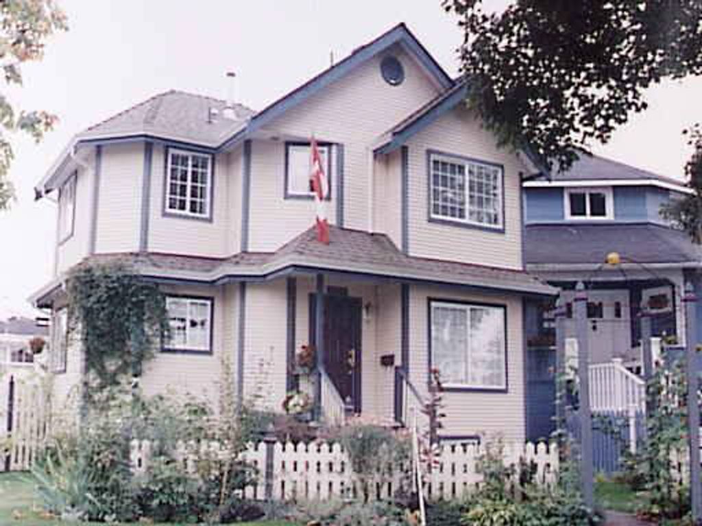 listing image 1103474630418815816