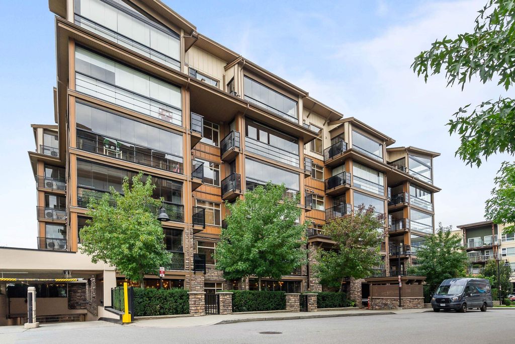 Photo of 20716 Willoughby Town Centre Drive #A512, Langley, BC V2Y 3J7 (MLS # R3139050)