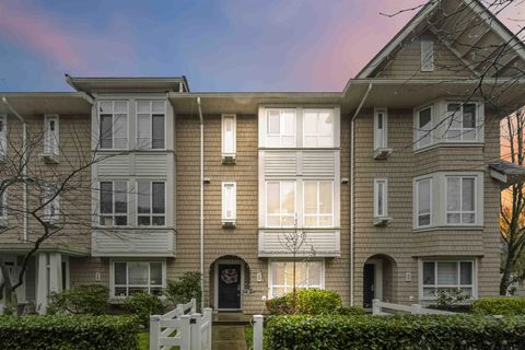 2418 Avon Place 39 Port Coquitlam BC V3B 0C7