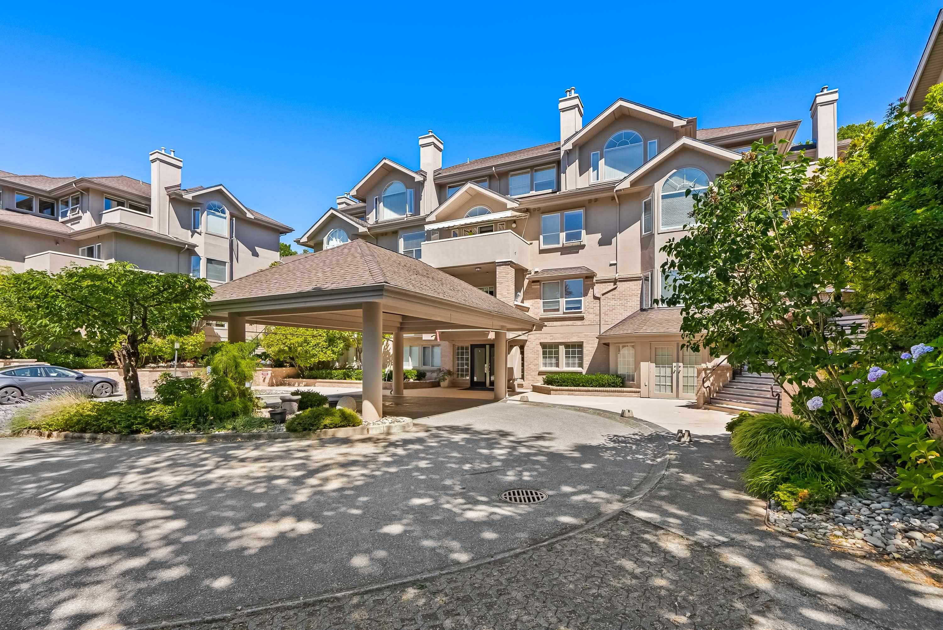 Luxury Richmond Condos For Sale With Private Elevator