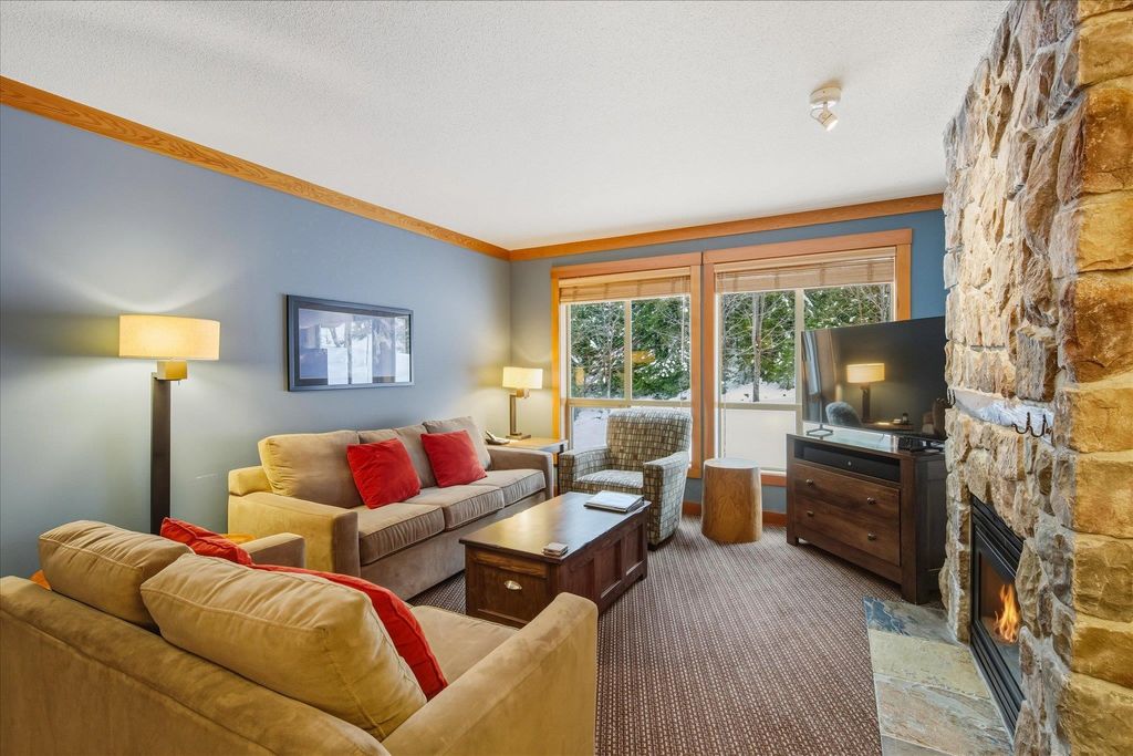 listing image 1109720160273648891