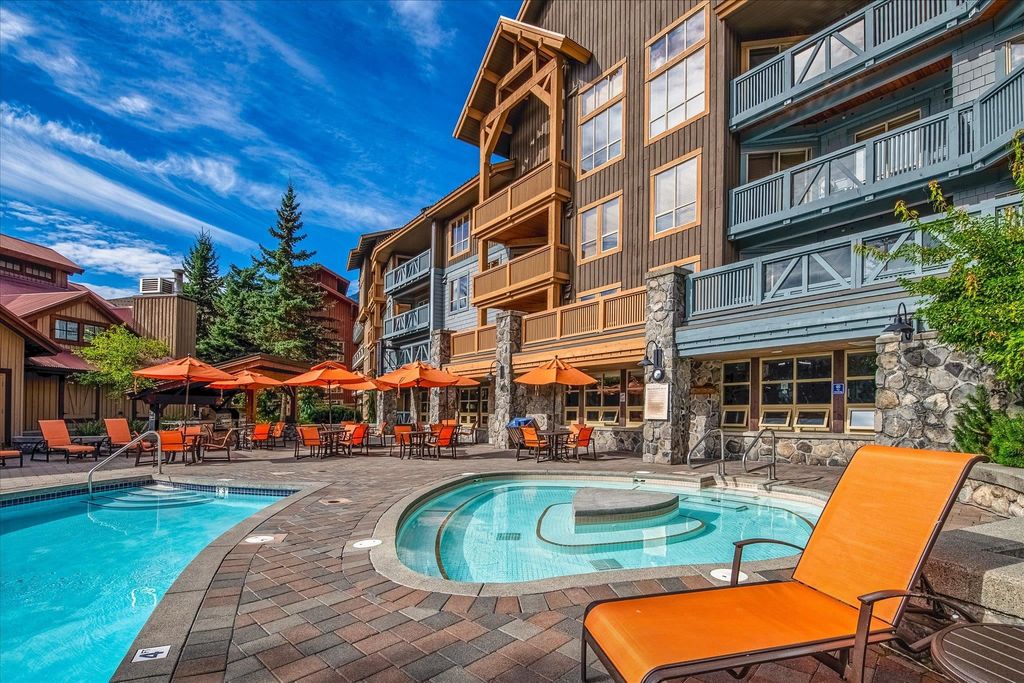 listing image 1103059663430767761