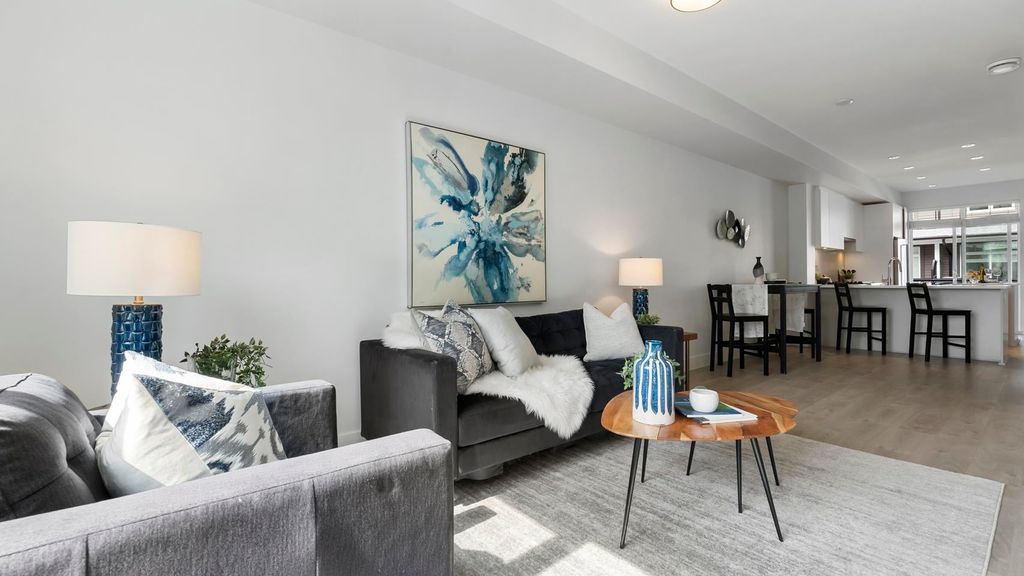 listing image 1100086740708611049