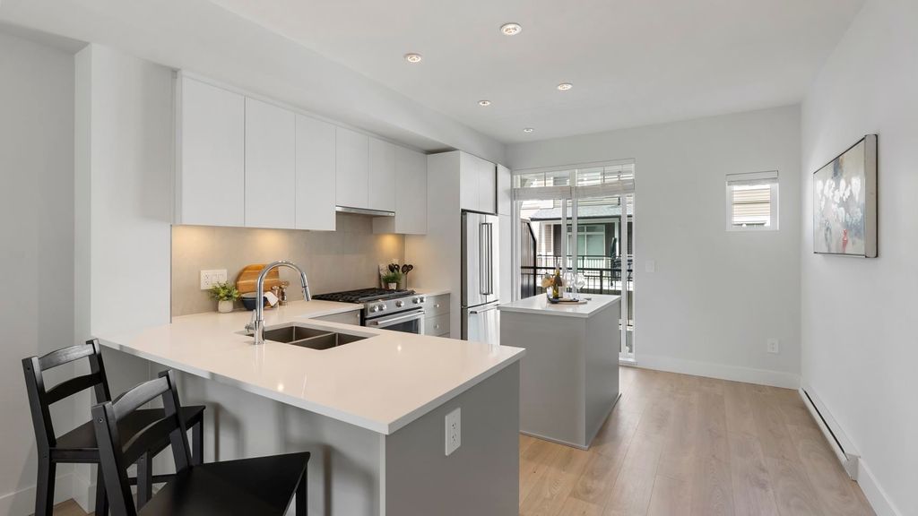 listing image 1104054071097105377