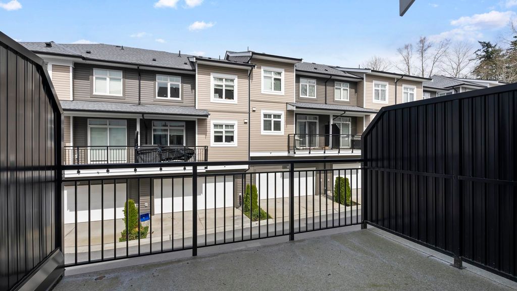 listing image 1102377852350196985