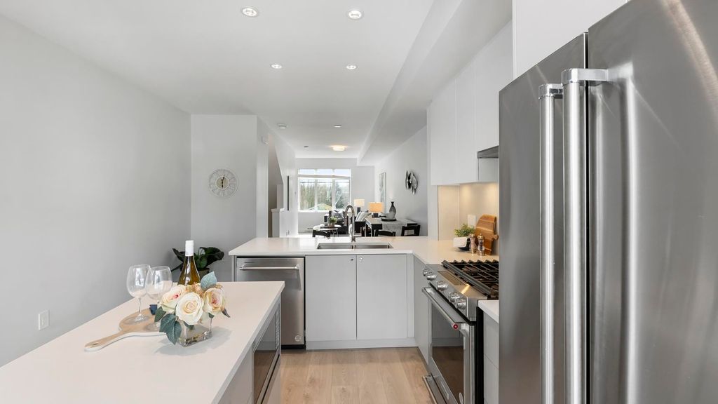 listing image 1106604369541713463