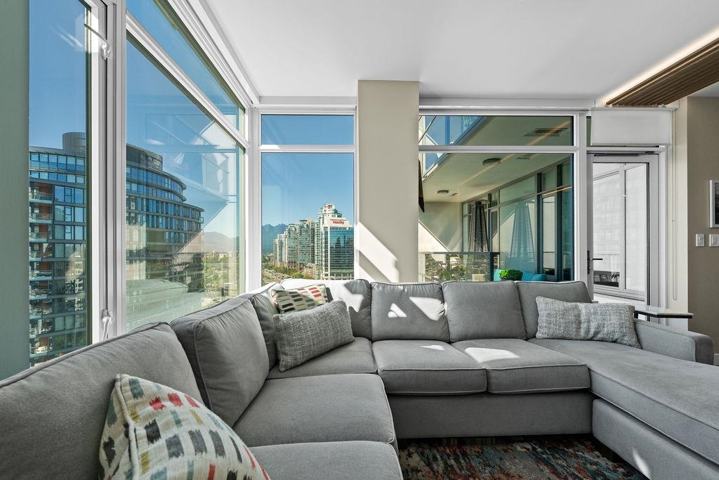 110 Switchmen Street 1503