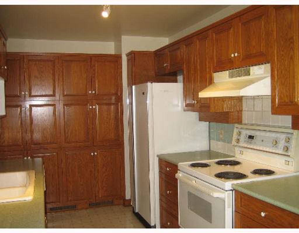 listing image 1101923302835289132