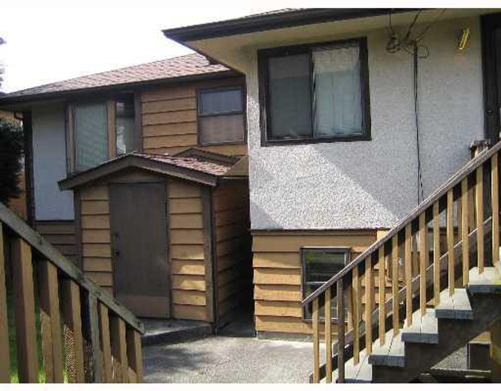 listing image 1104941786239252352