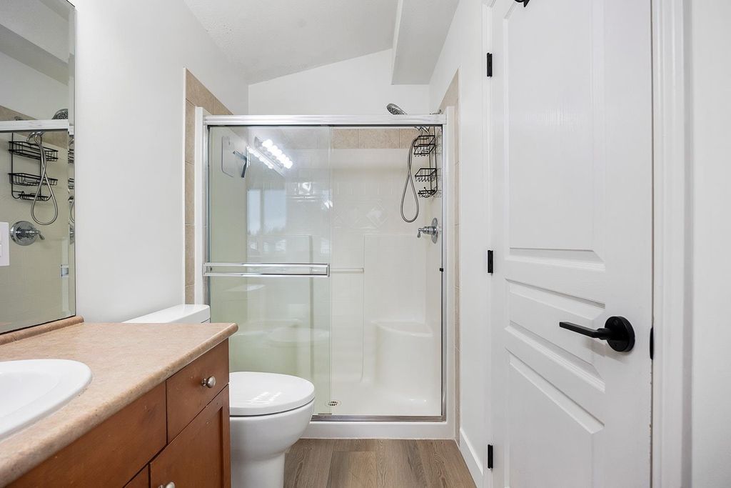 listing image 1107820009554341464