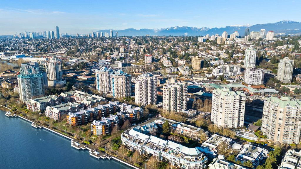 listing image 1103888813113166956