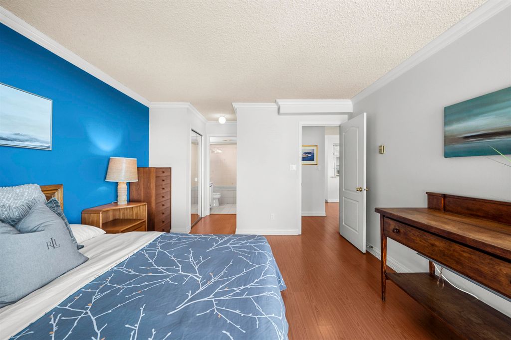 listing image 1103269878023914019