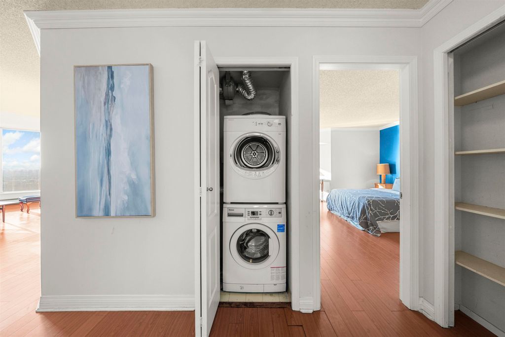 listing image 1106407730129019283