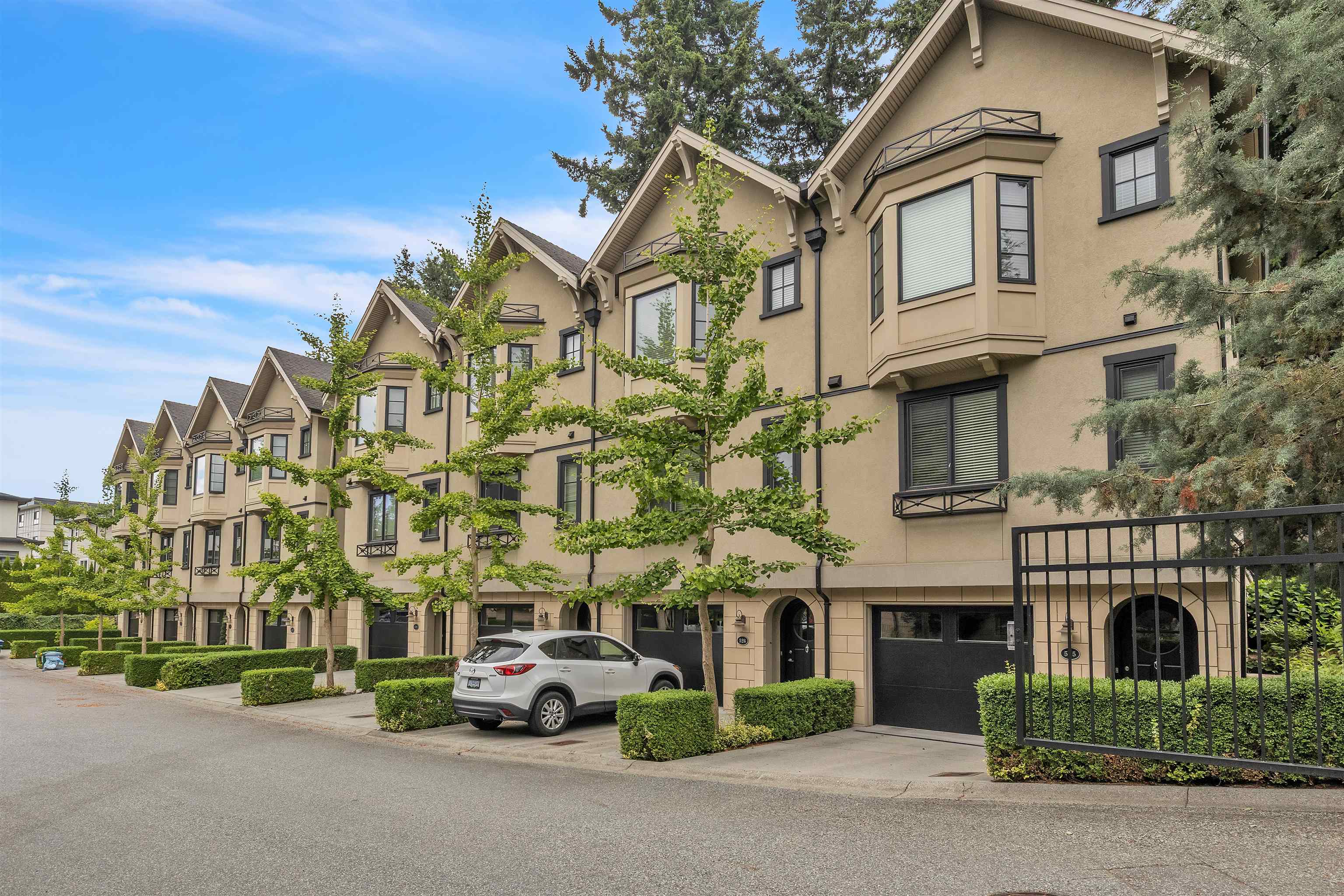 2580 Langdon Street 527