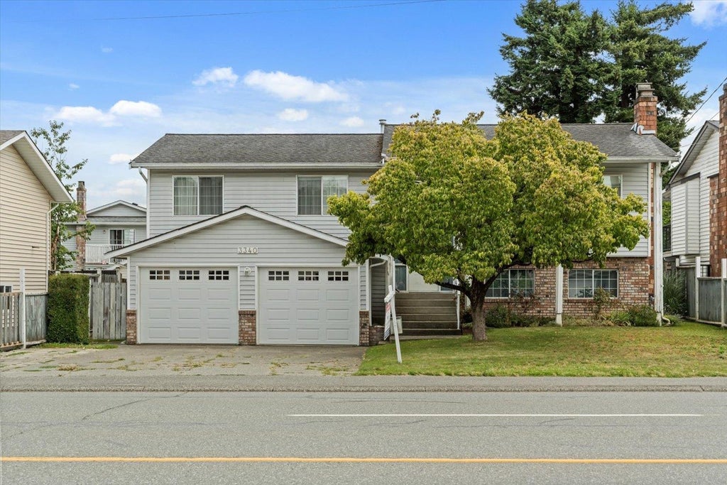 Photo of 3340 Clearbrook Road, Abbotsford, BC V2T 4T4 (MLS # R3152762)