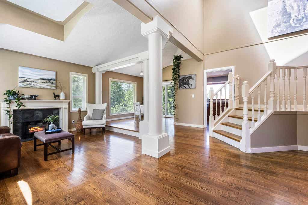 Photo of 8439 Grand View Drive, Chilliwack, BC V2R 4A2 (MLS # R3133308)