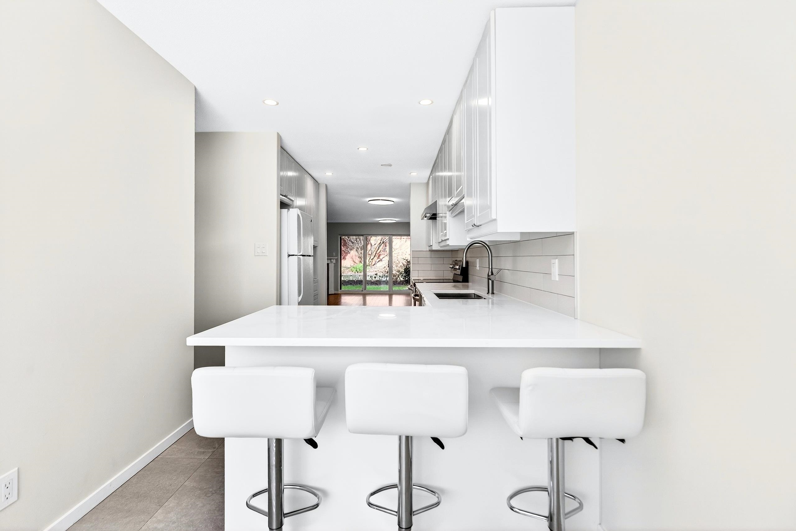 20985 Camwood Avenue 7