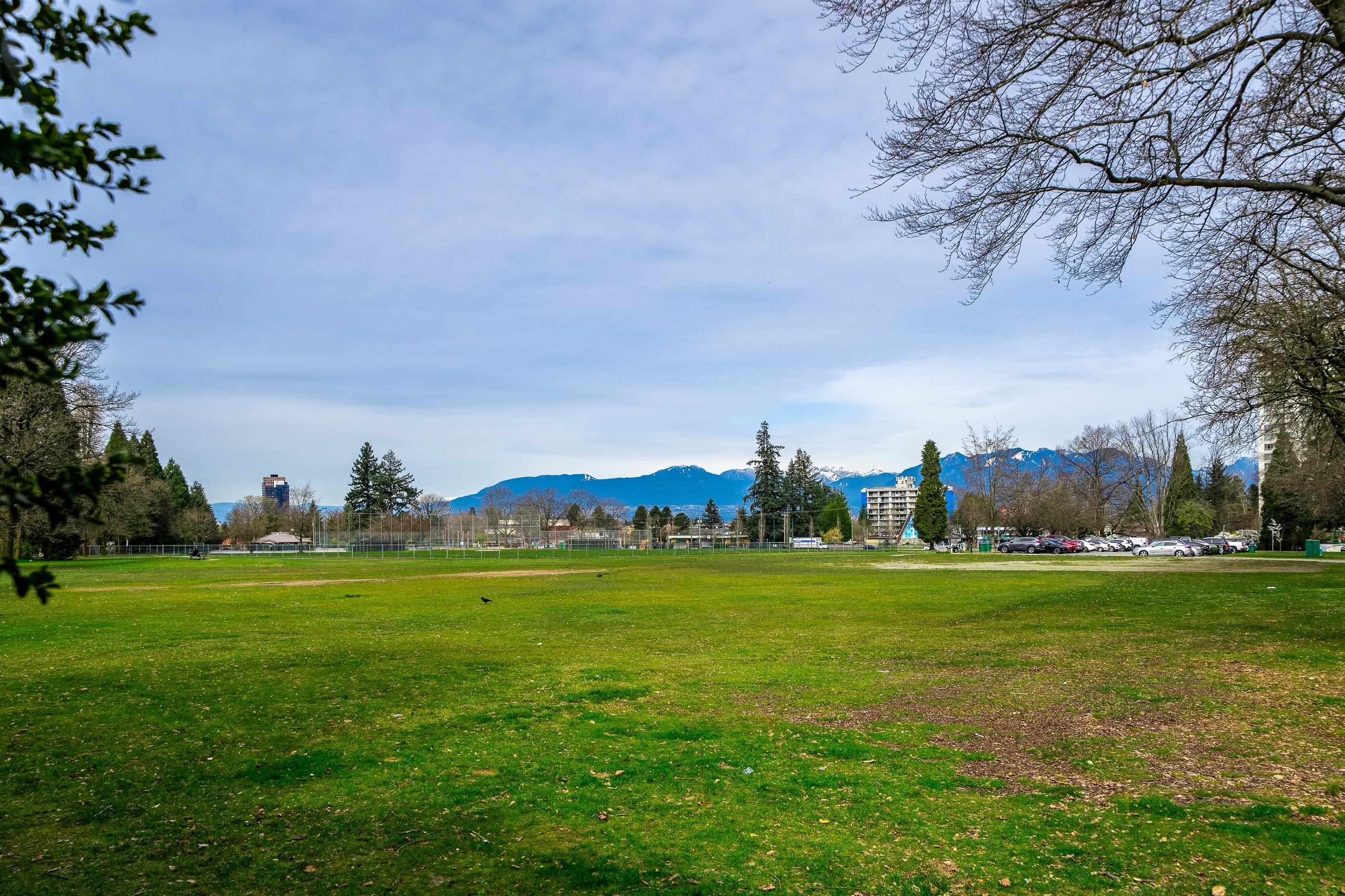 5932 Patterson Avenue 215