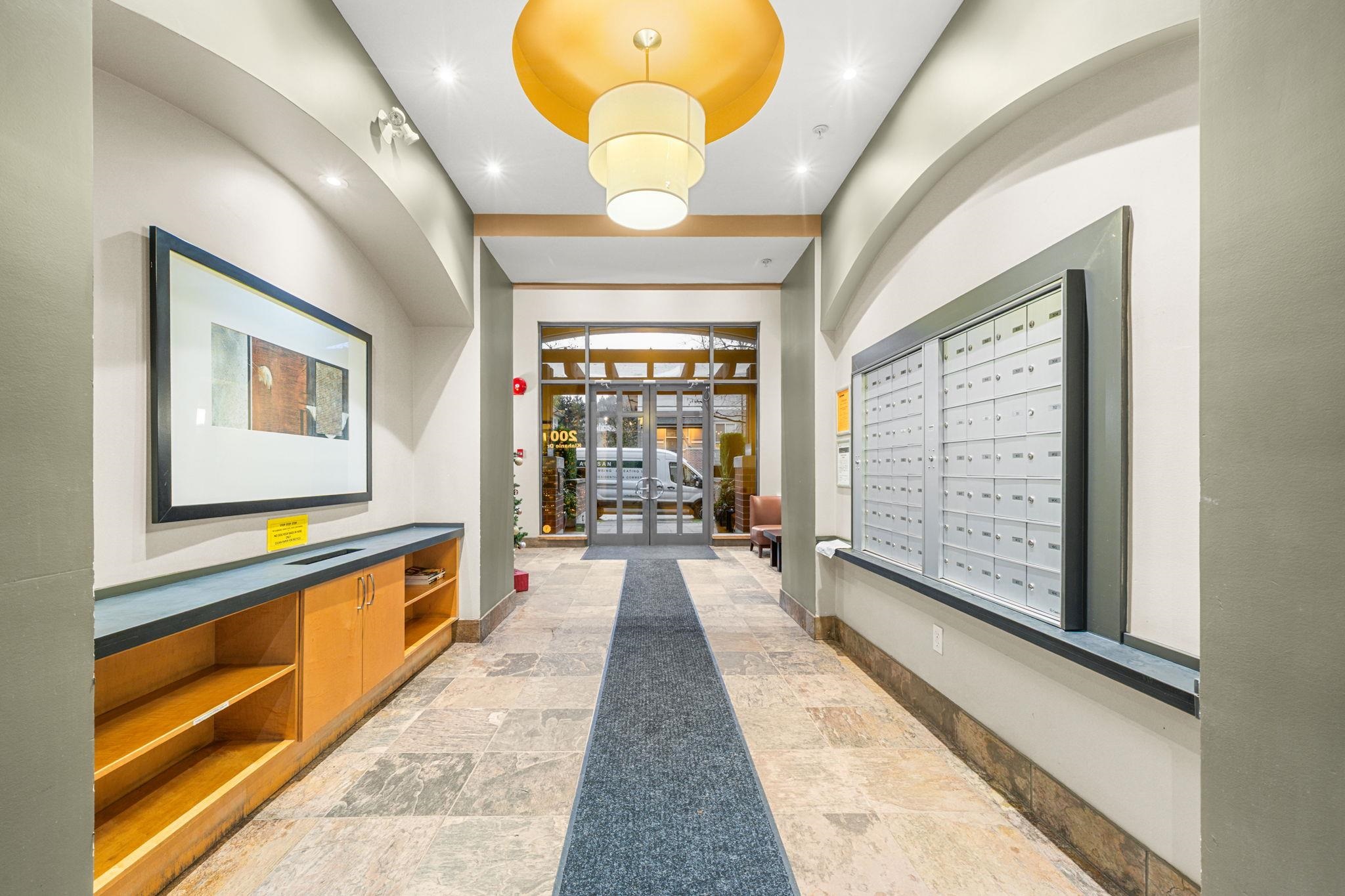 200 Klahanie Drive 208