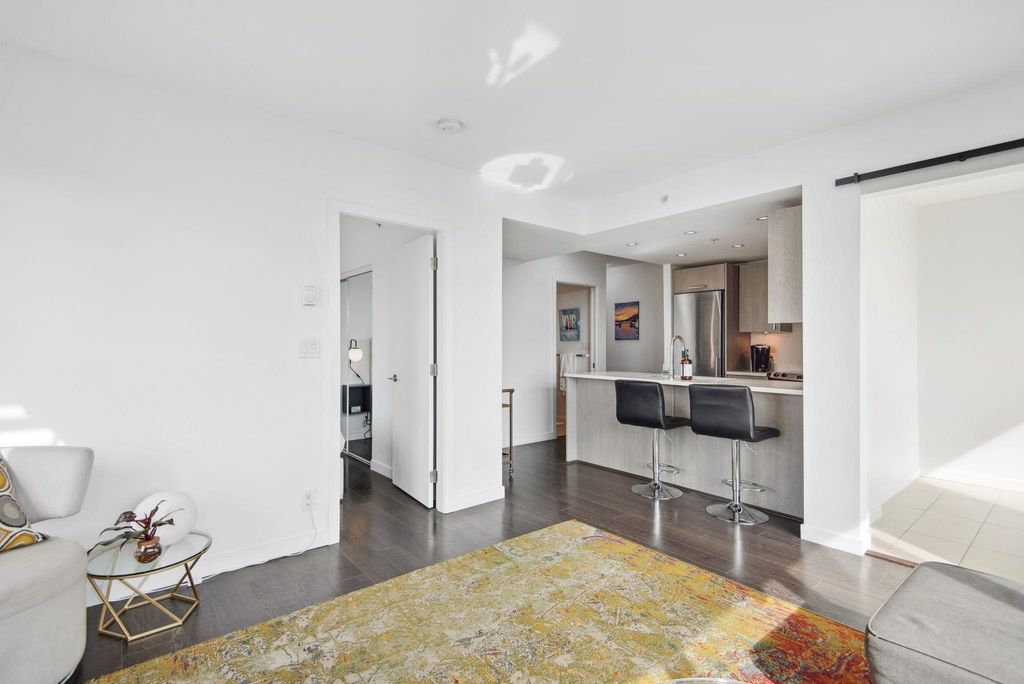 listing image 1100232437874895184