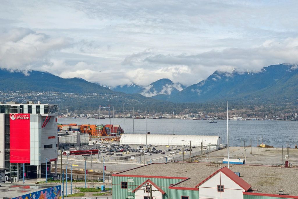 listing image 1104926116140236958