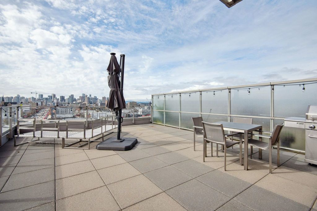 listing image 1104453929100618334