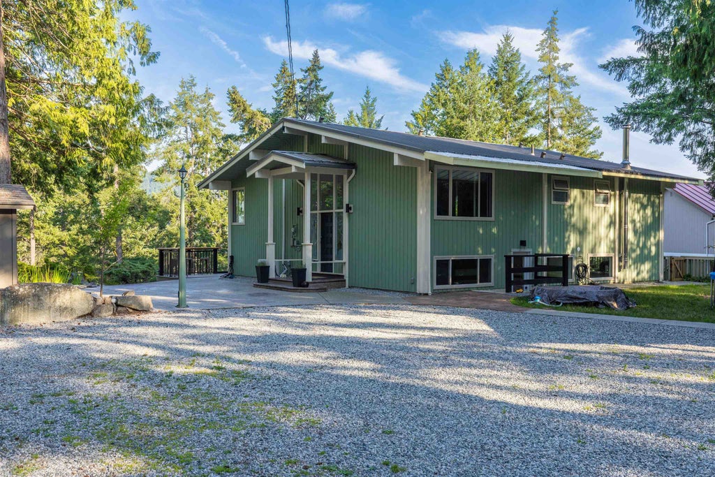 4247 FRANCIS PENINSULA ROAD, MADEIRA PARK, BC V0N 2H1 - Image 1572276715.jpeg?d=l