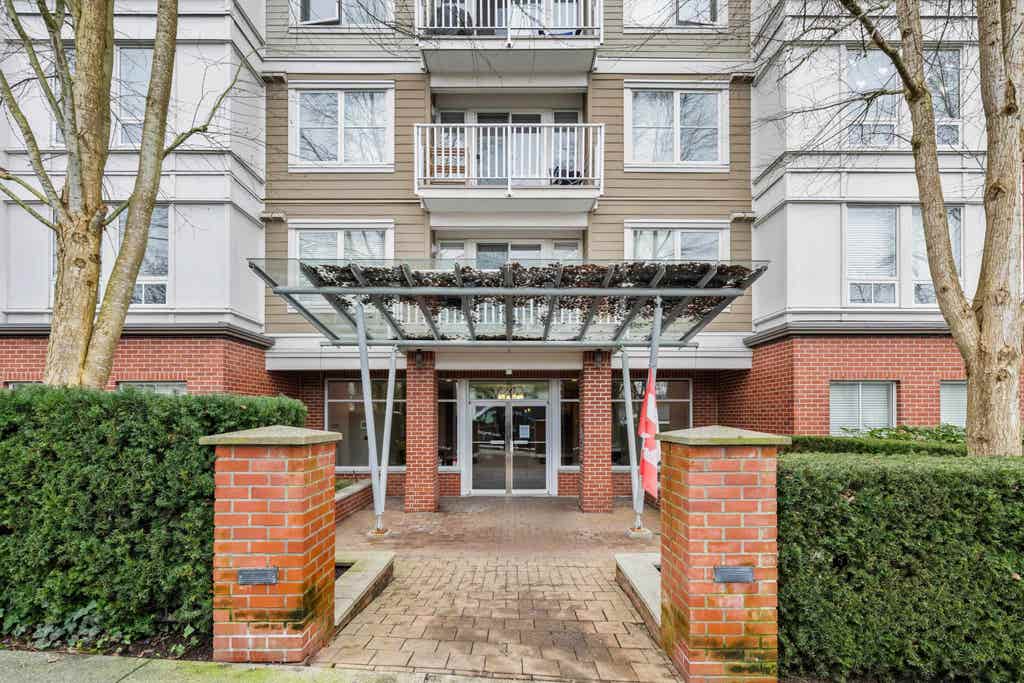 Photo of 12283 224 Street #406, Maple Ridge, BC V2X 8Z3 (MLS # R3151551)