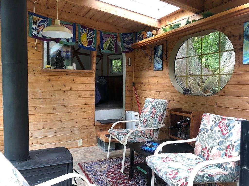 listing image 1109558810980936181