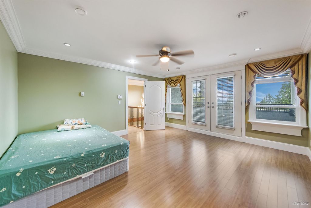 listing image 1101086599070070786