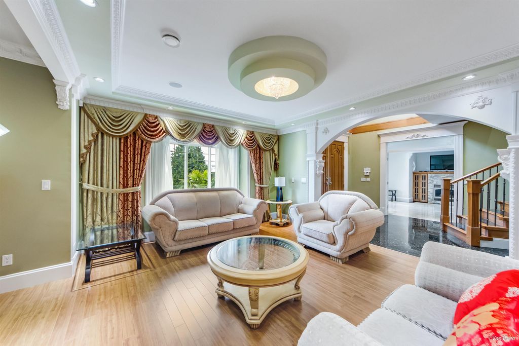 listing image 1108288828371899193