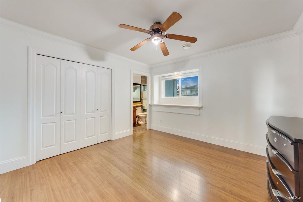 listing image 1106231012298054114