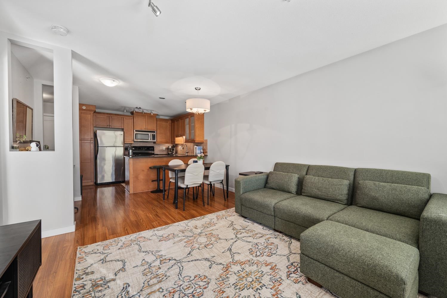 1969 Westminster Avenue 412