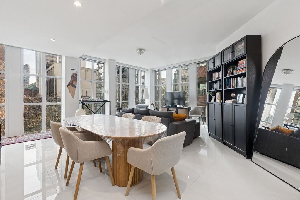 listing image 1107138454704873439