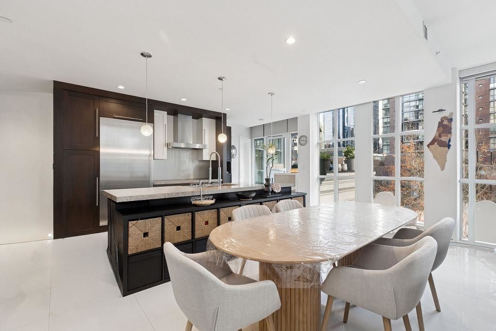 listing image 1100939188246800536