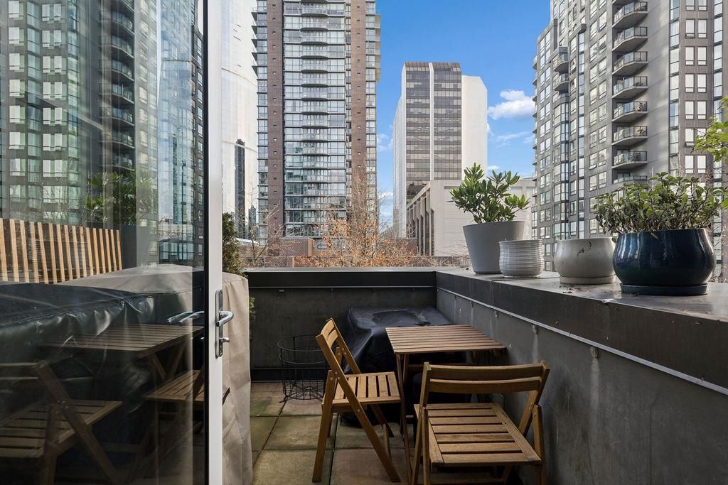 listing image 1107792631394341219