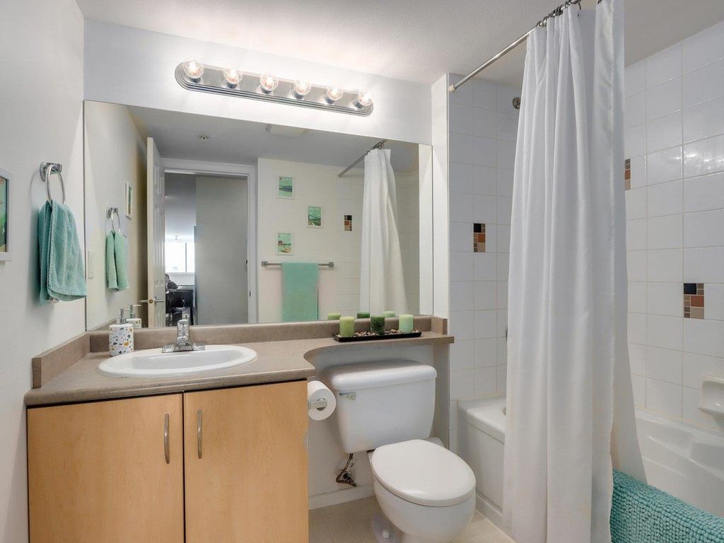 listing image 1101022171598131972