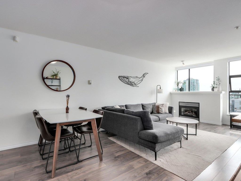listing image 1102674111148829034