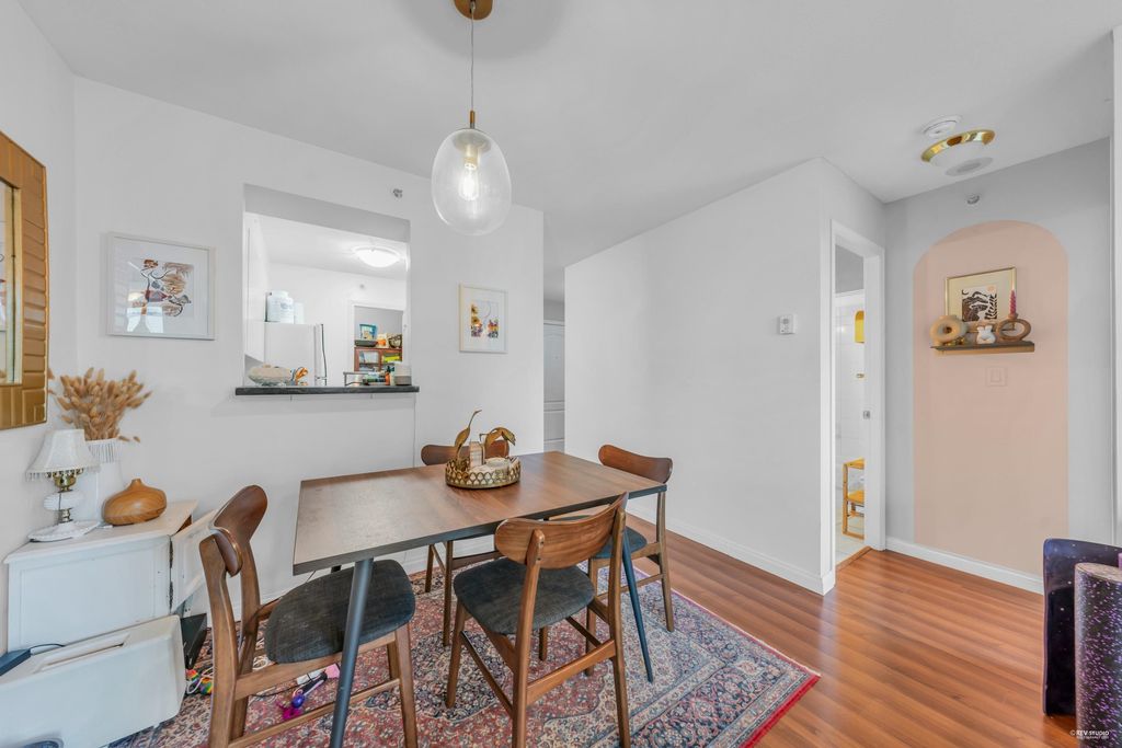 listing image 1101030303143371147