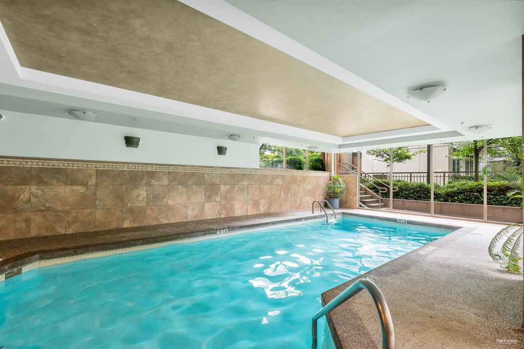 listing image 1107913684438233916