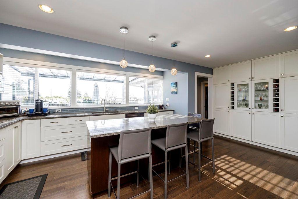 listing image 1101434611800277188